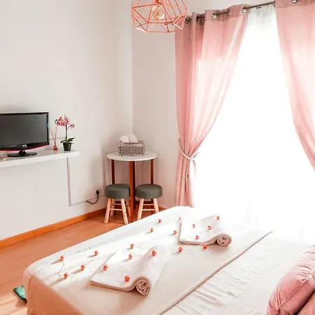 Privat bolig Ribeirinha's -